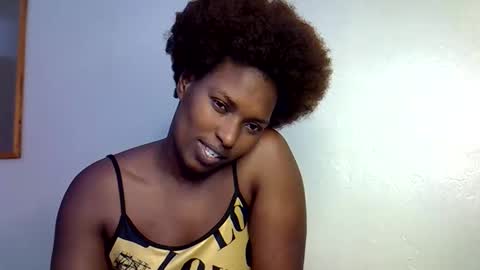 prettyshasha_ online show from September 2025 12:16:02 PM