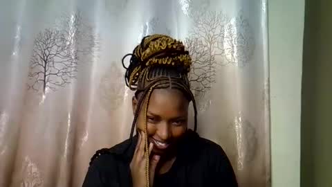 prettyshasha_ online show from September 2025 05:48:01 PM