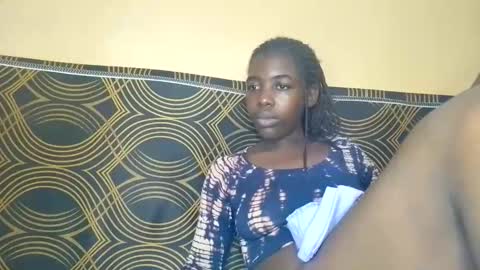 Snapshot of prettyzuzu chatting on October 2025 09:15:01 AM prettyzuzu online show from October 2025 09:15:01 AM