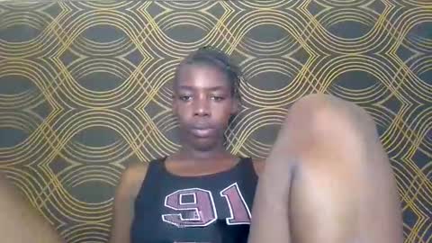 Snapshot of prettyzuzu chatting on November 2025 11:32:01 AM prettyzuzu online show from November 2025 11:32:01 AM