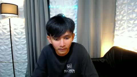 Snapshot of prince_zaijan chatting on March 2025 10:45:02 PM Prince Zaijan online show from March 2025 10:45:02 PM