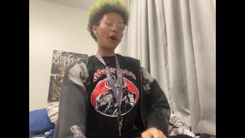 Snapshot of princenoah_05 chatting on September 2025 02:23:01 AM Noah online show from September 2025 02:23:01 AM