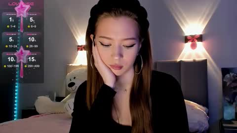 Princess Diana online show from September 2025 07:05:01 PM