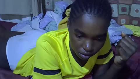 Snapshot of princess_scovia chatting on September 2025 04:12:01 AM princess_scovia online show from September 2025 04:12:01 AM