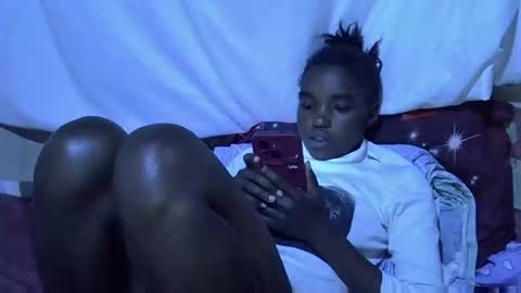 Snapshot of princess_scovia chatting on October 2025 06:58:02 AM princess_scovia online show from October 2025 06:58:02 AM