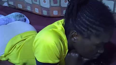 Snapshot of princess_scovia chatting on October 2025 03:07:01 AM princess_scovia online show from October 2025 03:07:01 AM