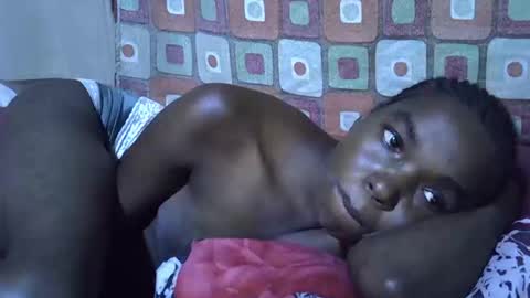 Snapshot of princess_scovia chatting on November 2025 06:51:01 PM princess_scovia online show from November 2025 06:51:01 PM