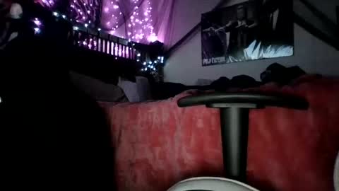 Holly love online show from October 2025 06:12:02 AM