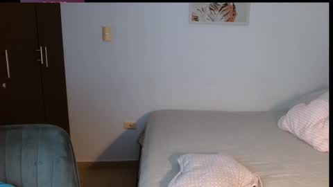 Snapshot of priscila_black chatting on October 2025 09:02:01 PM Marcela online show from October 2025 09:02:01 PM