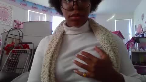 Snapshot of productivepussy chatting on October 2025 08:32:01 PM ProductivePorn online show from October 2025 08:32:01 PM