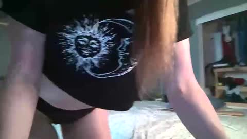 Snapshot of properfuct chatting on November 2025 07:53:02 AM Properfuct online show from November 2025 07:53:02 AM