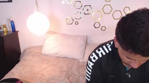 Snapshot of provincute chatting on October 2025 01:42:01 AM Adris Juan online show from October 2025 01:42:01 AM