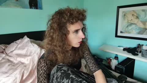 prxscillia_tx online show from September 2025 01:21:01 PM