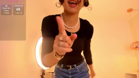 Puffy  online show from September 2025 07:35:02 PM