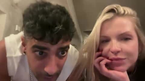 punchbanana online show from November 2025 07:03:02 PM