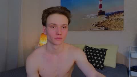 Snapshot of pupsenish chatting on January 2025 08:31:02 AM Jesse online show from January 2025 08:31:02 AM