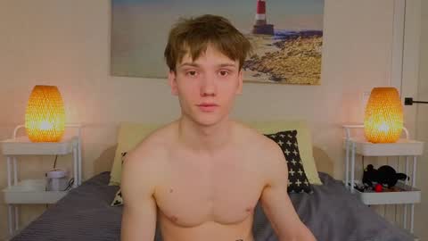 Snapshot of pupsenish chatting on January 2025 02:49:02 PM Jesse online show from January 2025 02:49:02 PM