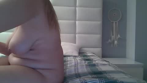 Snapshot of purplelotusgirl chatting on November 2025 04:50:01 PM purplelotusgirl online show from November 2025 04:50:01 PM