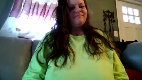 Jelly online show from February 2025 03:20:01 PM