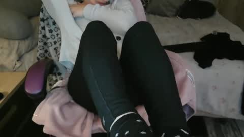 Lara online show from March 2025 06:11:01 PM