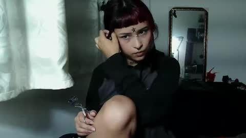 Katiux online show from October 2025 11:37:02 PM