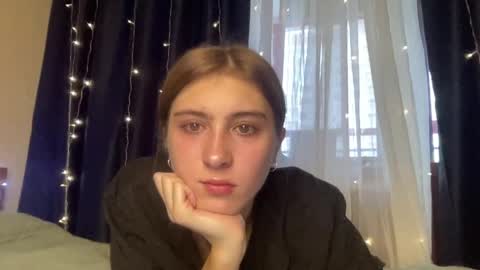 Snapshot of pussygir007 chatting on December 2024 05:42:02 AM pussygirl007 online show from December 2024 05:42:02 AM