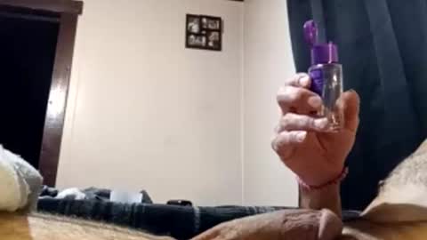 Snapshot of pussyluver420kik909587 chatting on October 2025 03:53:01 PM Pussyluver420 online show from October 2025 03:53:01 PM