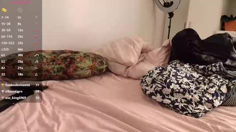 Snapshot of pvssi_ chatting on October 2025 07:12:02 PM Sophy online show from October 2025 07:12:02 PM