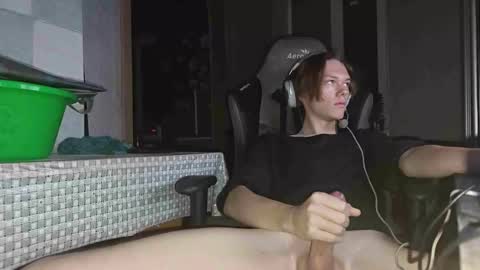 Snapshot of pwnzglad chatting on September 2025 09:41:02 PM pwnzglad online show from September 2025 09:41:02 PM