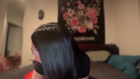 pyttjenna online show from September 2025 02:11:01 AM