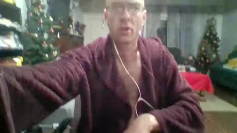 Snapshot of q2phq2ph chatting on November 2025 09:42:01 AM q2phq2ph online show from November 2025 09:42:01 AM