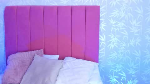 Snapshot of qadeshh_ chatting on October 2025 06:04:02 AM qadeshh online show from October 2025 06:04:02 AM