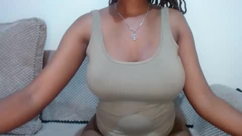 queen74890 online show from October 2025 11:49:02 AM