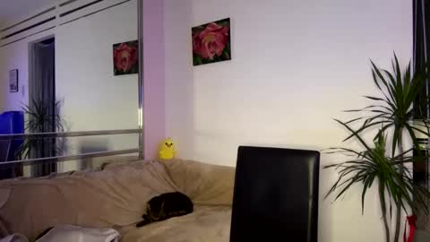 Viktoria online show from February 2025 06:09:01 PM