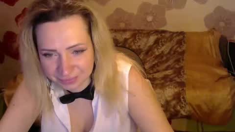 Queen Daenerys online show from December 2024 06:04:02 PM