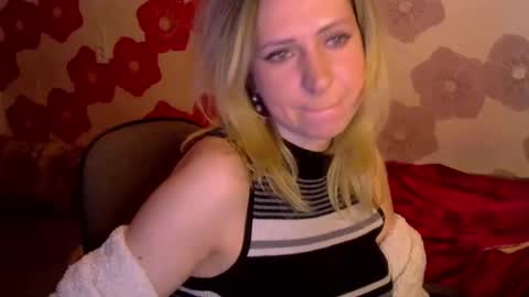 Queen Daenerys online show from February 2025 06:27:02 PM