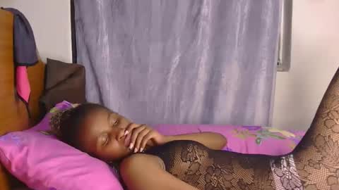 queen_leilani online show from September 2025 10:55:01 PM