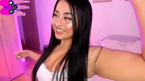 Liana  online show from December 2024 07:30:01 AM