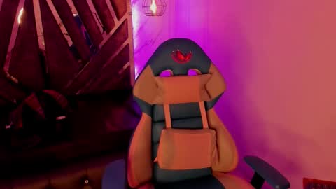   online show from September 2025 11:22:02 AM