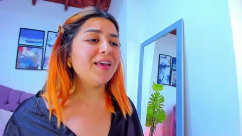 Queen online show from January 2025 07:18:02 PM