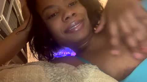 Kourtney online show from February 2025 09:54:01 AM