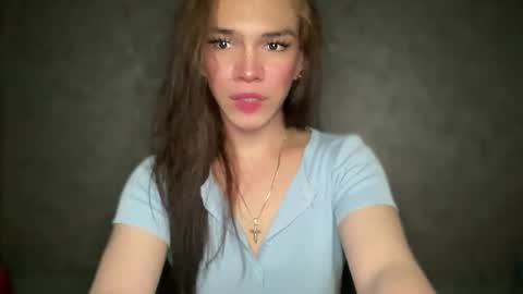 QUEEN online show from October 2025 03:17:02 AM