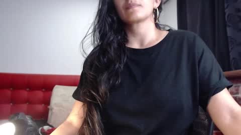 Queen Pepita online show from September 2025 12:06:01 PM