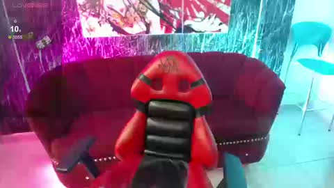 Queen Rose  online show from September 2025 01:22:02 PM