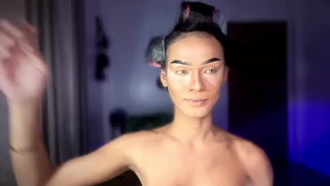 Snapshot of queenvalentinats chatting on October 2025 04:08:01 PM ValentinaMoone online show from October 2025 04:08:01 PM