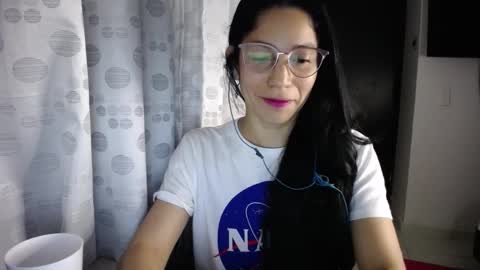 Paola online show from February 2025 03:18:01 AM