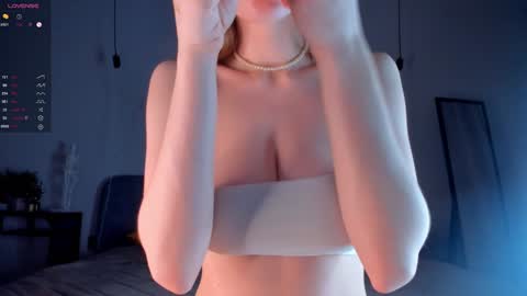 Teri  My favorite vibes 77 101 222 666 online show from February 2025 01:23:02 AM