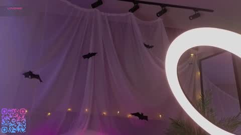 Teri  My favorite vibes 77 101 222 666 online show from October 2025 01:09:02 AM