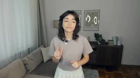 Eliza online show from September 2025 07:23:01 AM