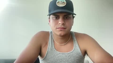 quinnhalf online show from October 2025 08:16:02 PM